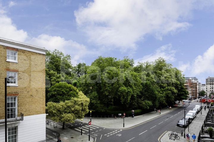 Three double bedrooms, two bathrooms, high ceilings and a spacious lounge. Melcombe Court, Dorset Square, Baker Street